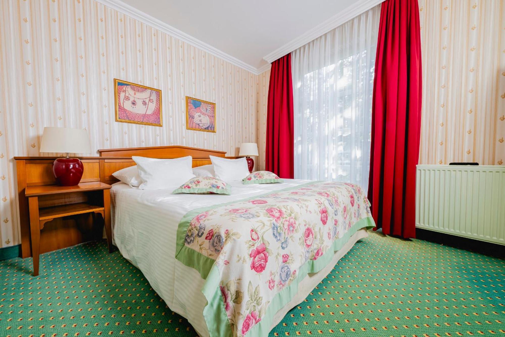 Hotel Am Schlosspark Gotha Bagian luar foto