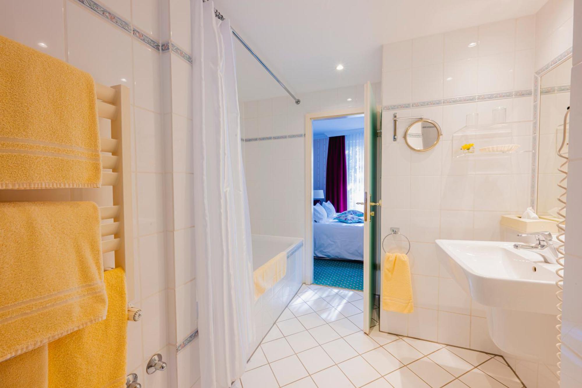 Hotel Am Schlosspark Gotha Bagian luar foto